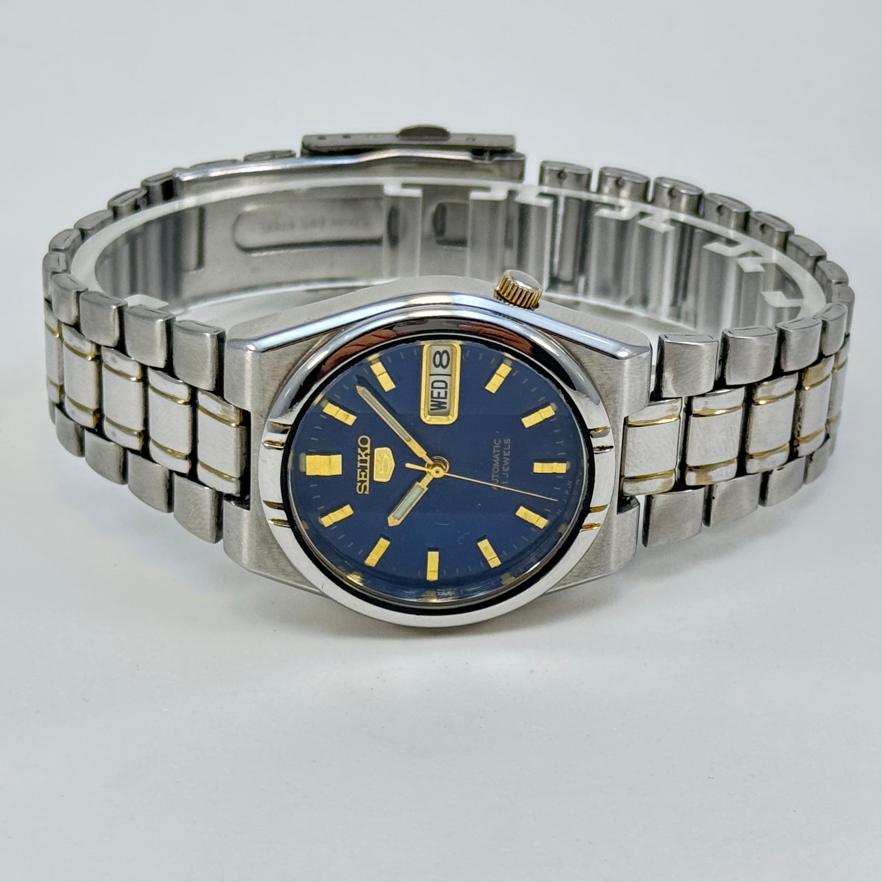 Seiko 5 Automatic Blue Dial 21 Jewels Vintage Men’s Watch 36mm Japan Made