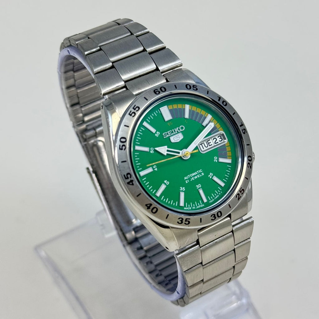 Seiko 5 -  Automatic Watch 21 Jewels  Green Dial Vintage Style Mod