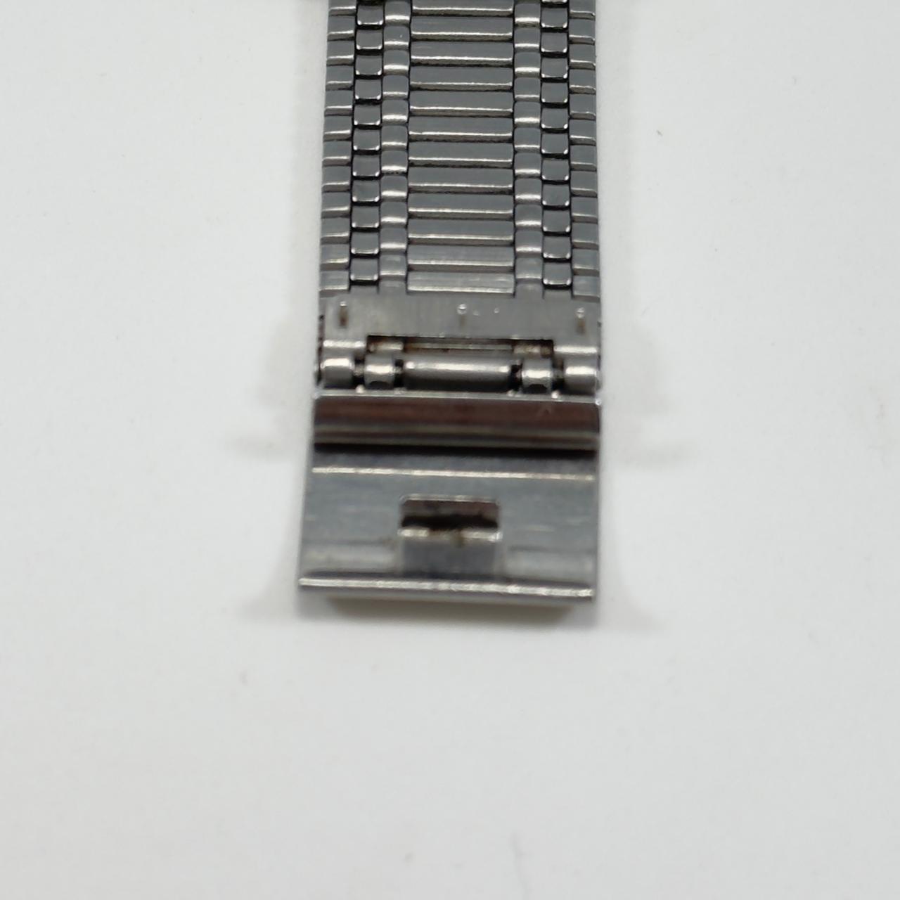Vintage Seiko 5 - Automatic Women's Watch Square Case Grey Dial Japan