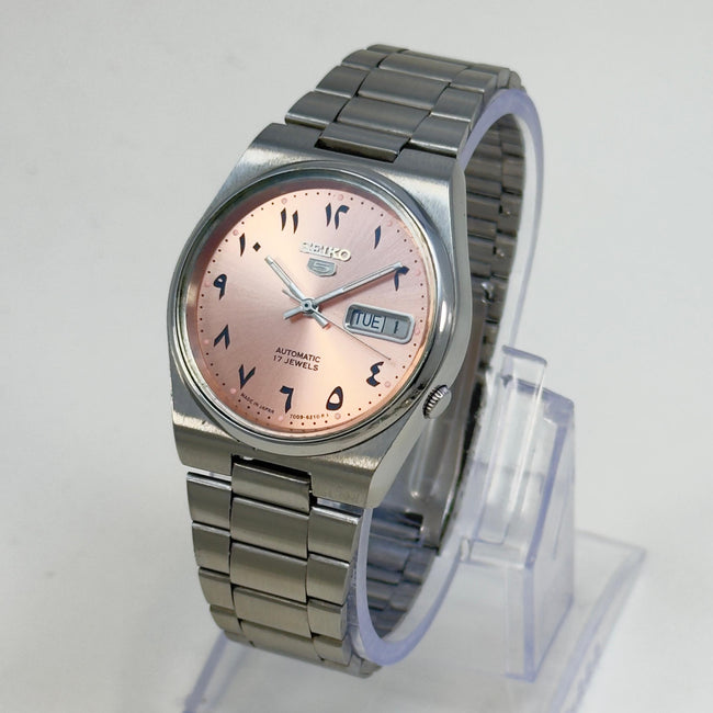 Vintage Seiko 5 - Automatic Salmon Arabic Dial - Day/Date Japanese Hover Image