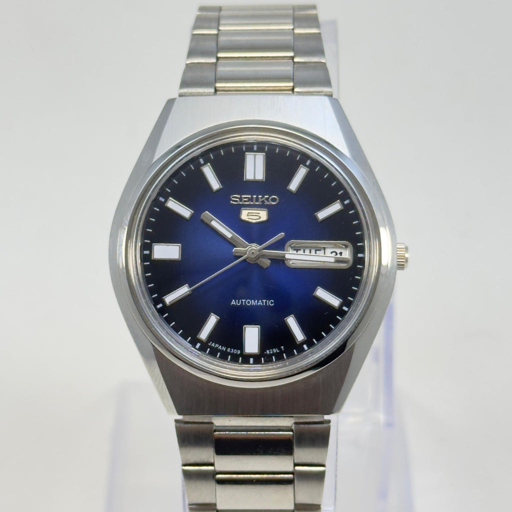 Seiko 5 Automatic – Blue Dial Vintage Style Day-Date Men’s Watch