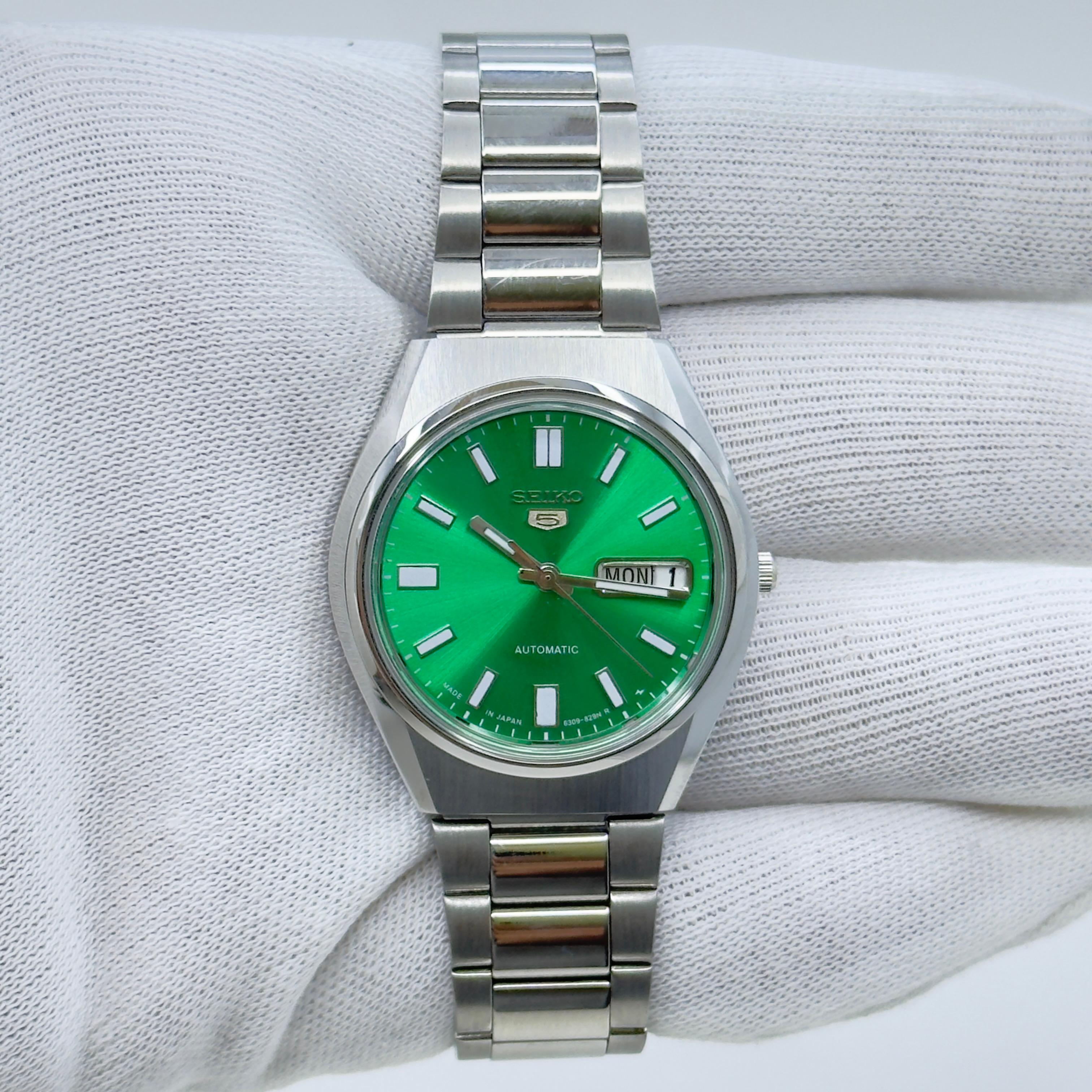 Seiko 5 Automatic – Green Dial Vintage Style Day-Date Men’s Watch