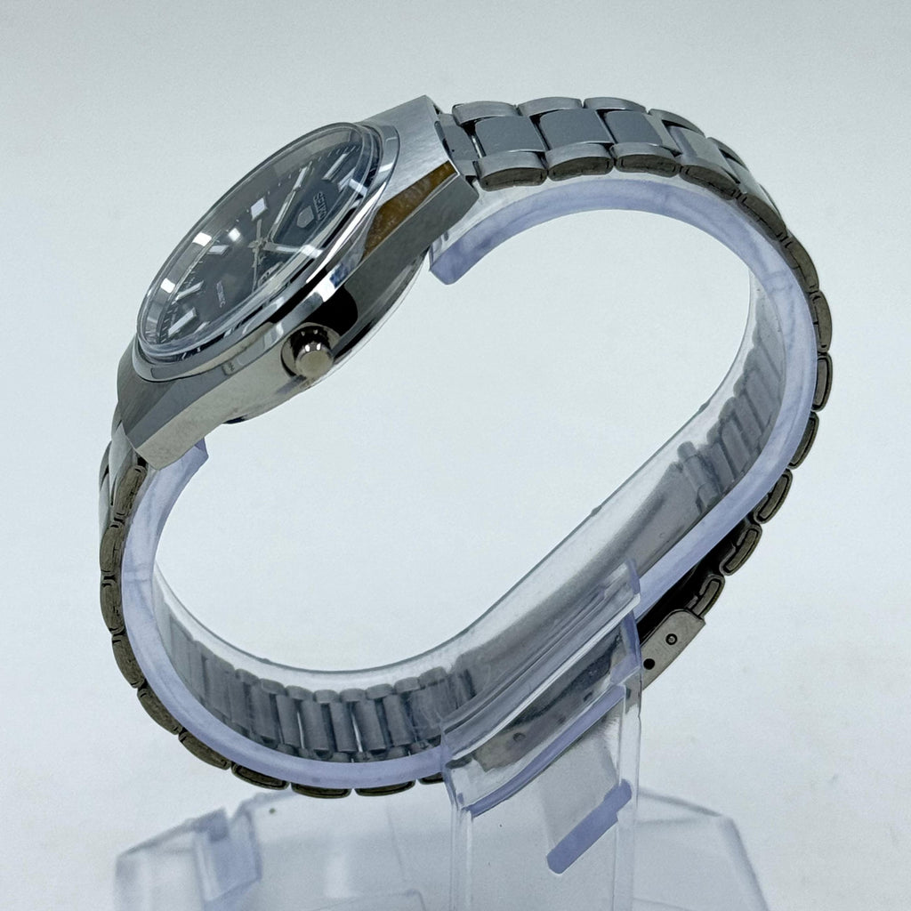 Seiko 5 Automatic – Black Dial Vintage Style Day-Date Men’s Watch