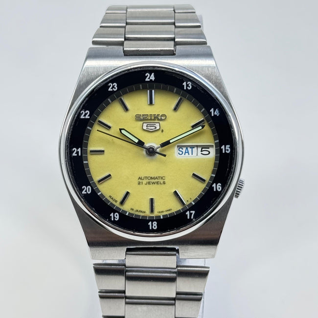 Vintage Seiko 5 - Automatic Men's Watch Lime Green Dial 36mm Japan Made Main Image