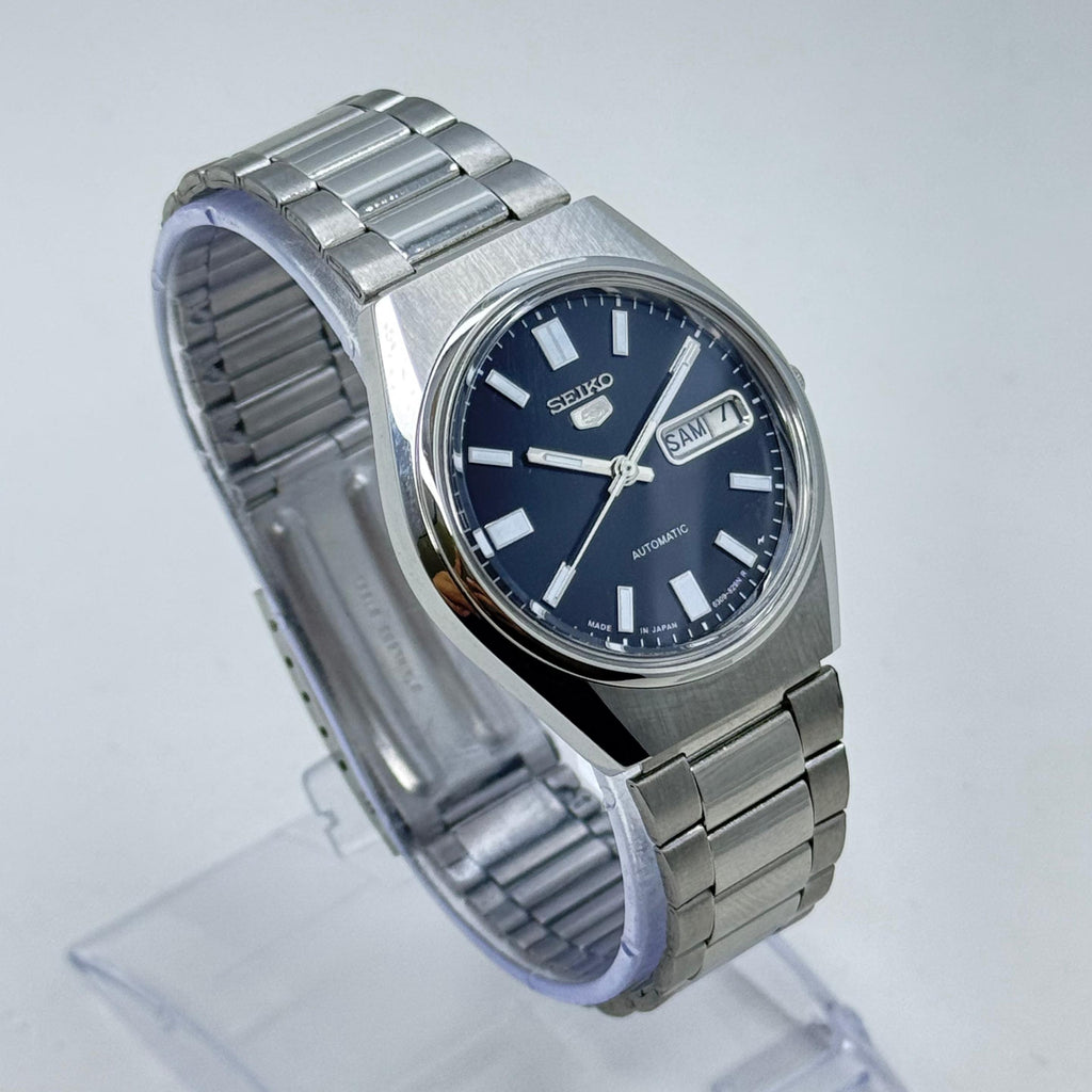Seiko 5 Automatic – Black Dial Vintage Style Day-Date Men’s Watch