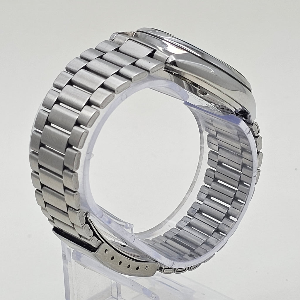 Vintage Watch Seiko 5 Automatic Black Dial — 21 Jewels Japan