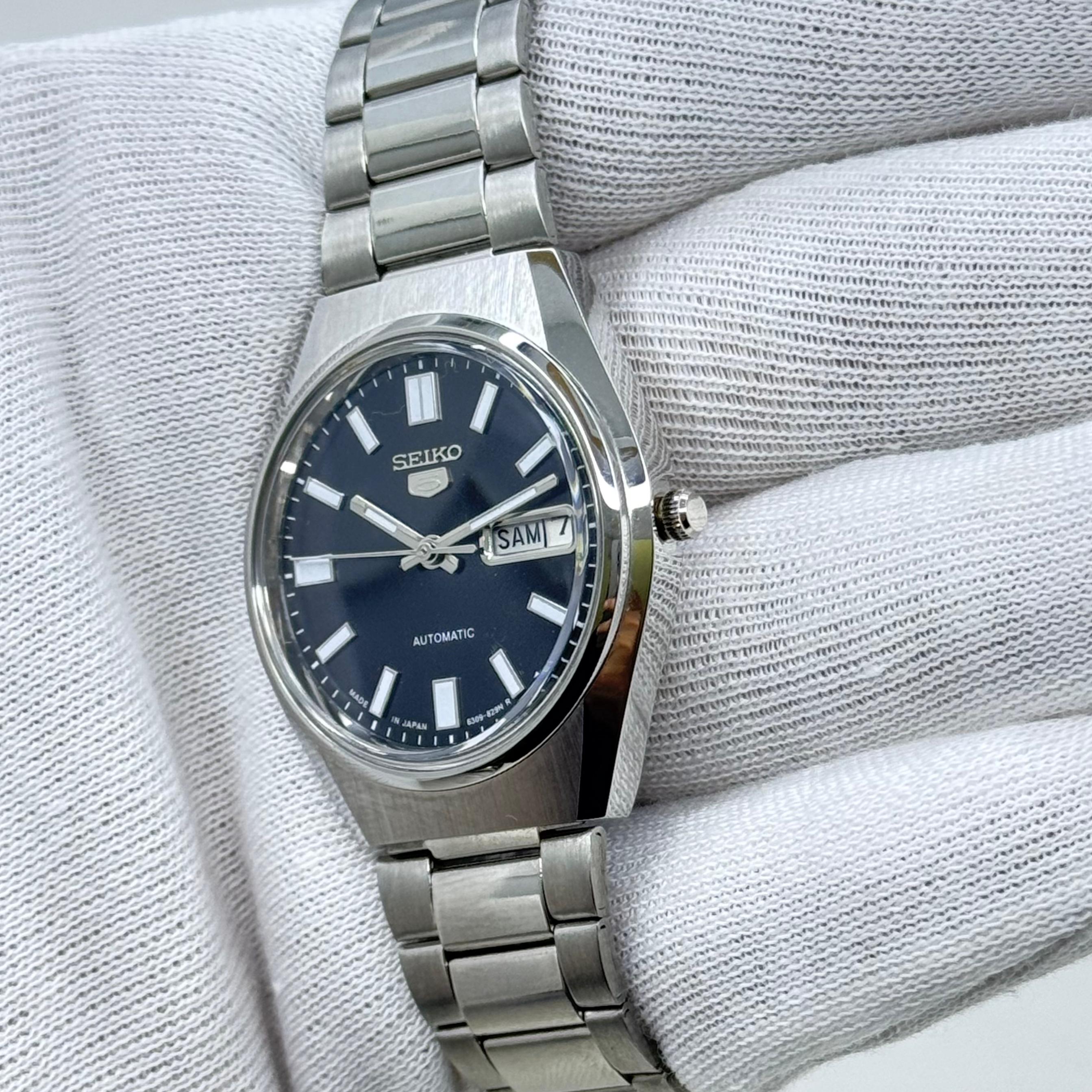 Seiko 5 Automatic – Black Dial Vintage Style Day-Date Men’s Watch