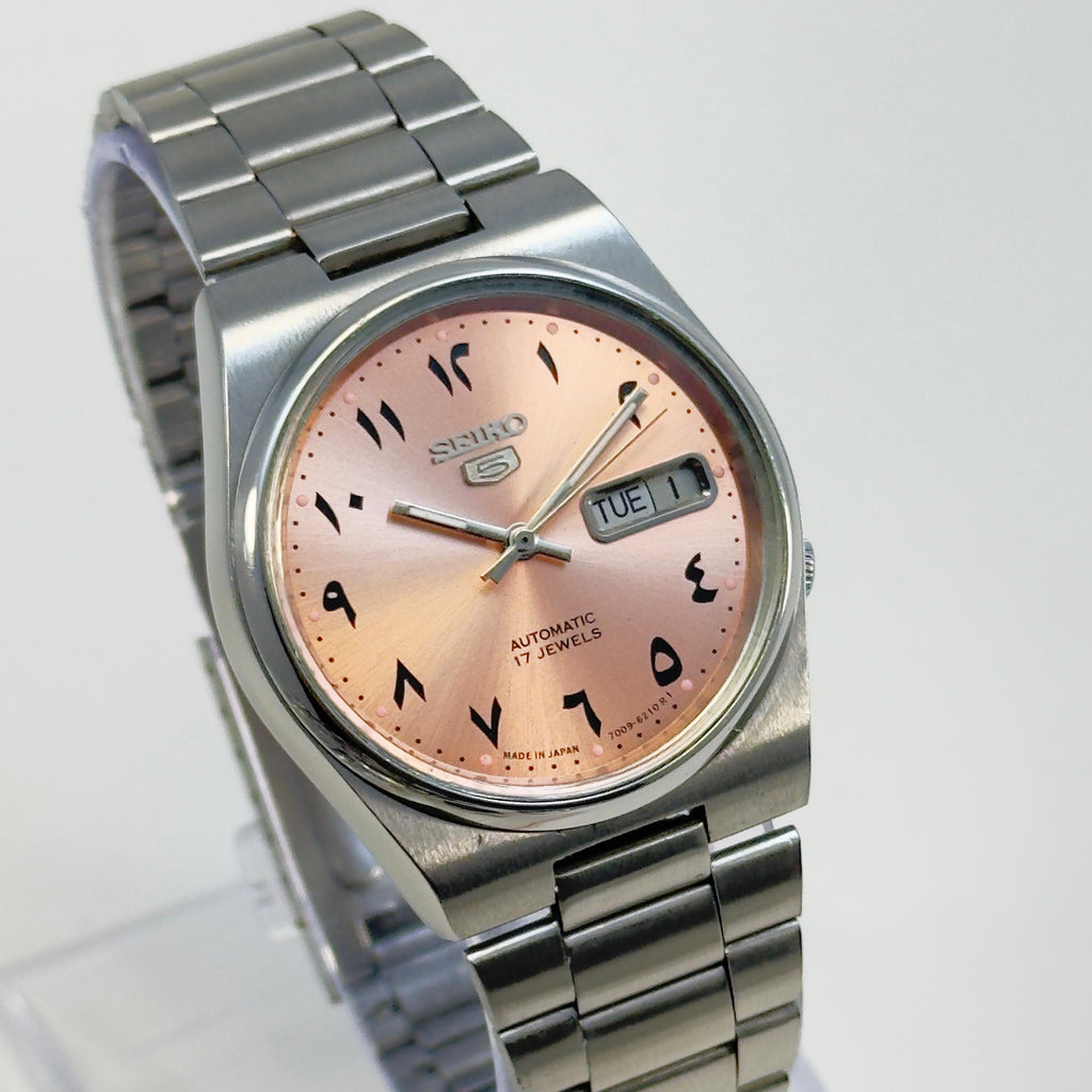 Vintage Seiko 5 - Automatic Salmon Arabic Dial - Day/Date Japanese